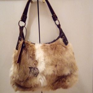 Natural rabbit handbag
